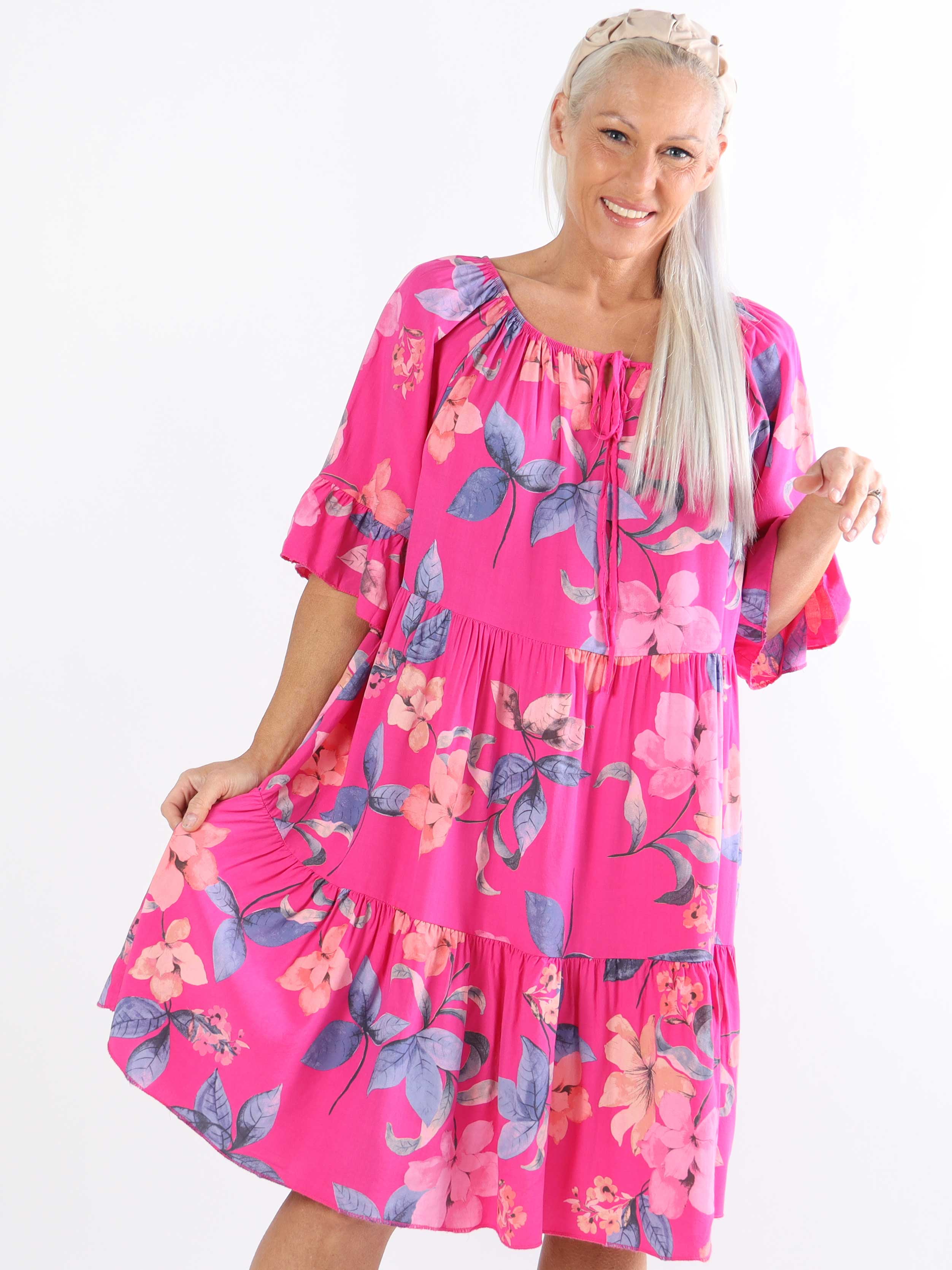 Malibu - Plus size kjole i bomuld med elastik i udskæringen